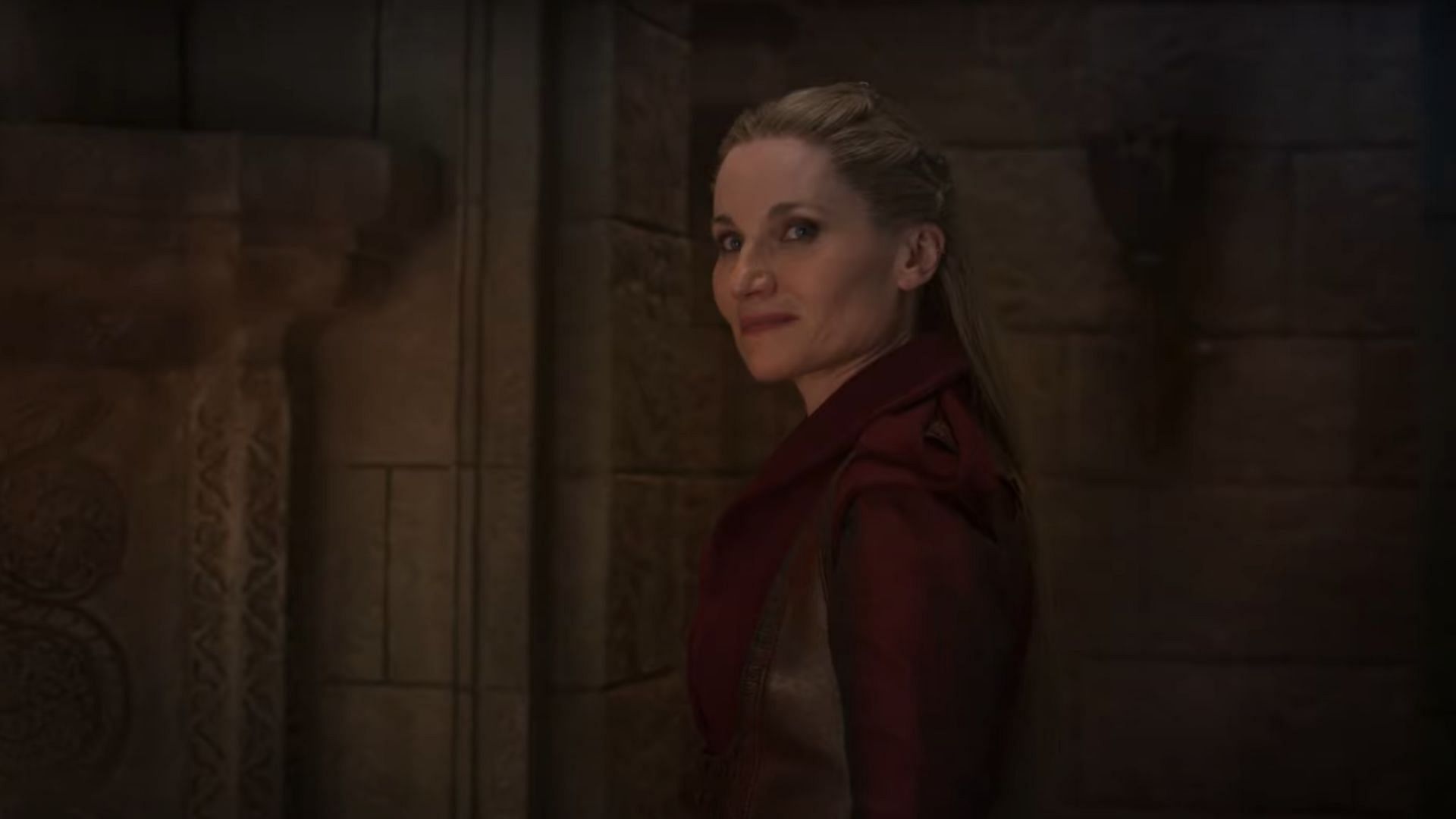 Kate Fleetwood as Liandrin in The Wheel of Time (Image via YouTube/Prime Video)